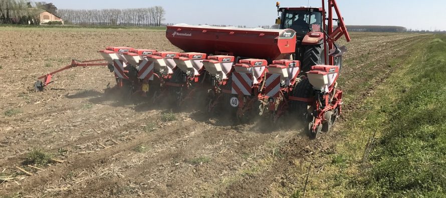 KVERNELAND ACADEMY 2020, SEME E CONCIME A DOSE VARIABILE CON DKC 6092 E NUTRIGRAN TOP S